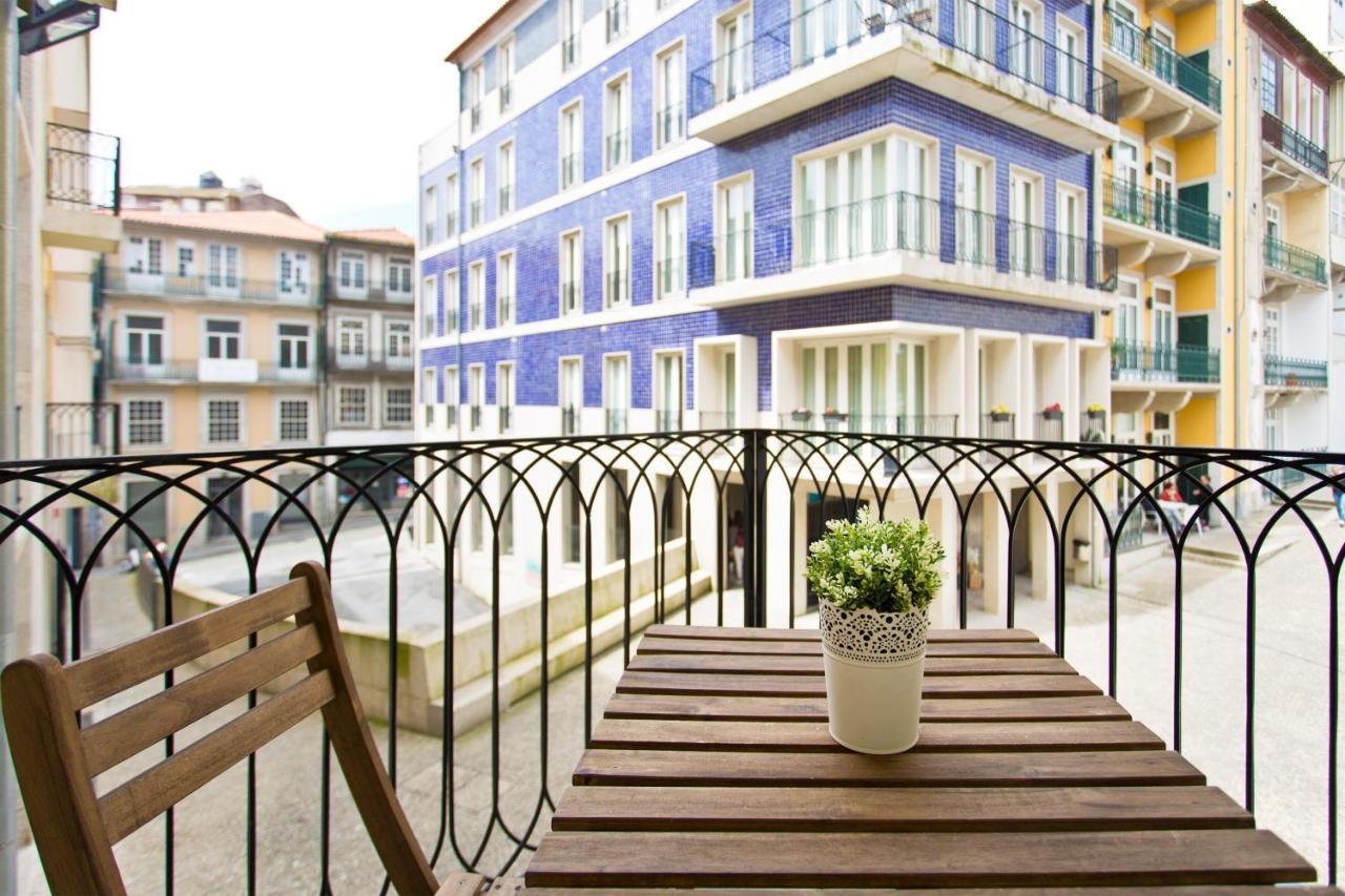 Apartment Cardosas Square Luxury By Hosts